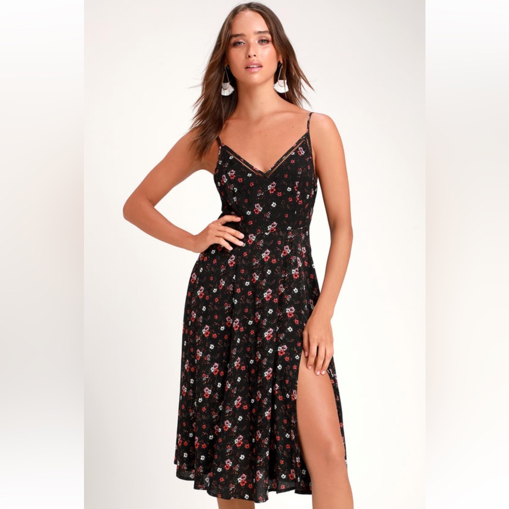 Lulu's Black Floral Midi Dress